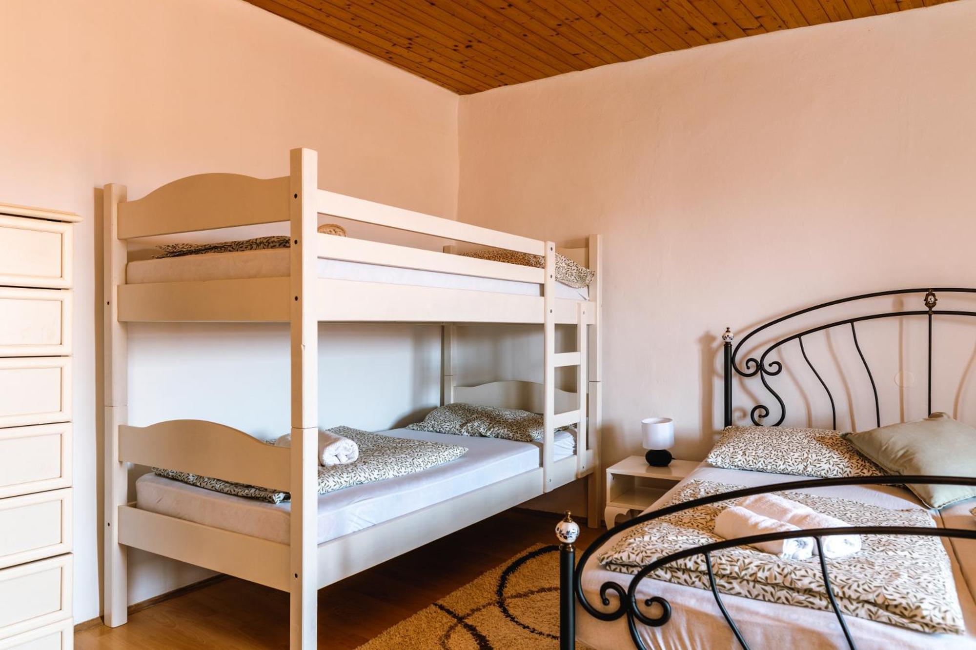 Apartment Valetovi Штаньел Экстерьер фото